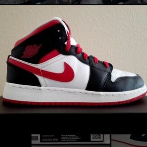 Air Kid Jordans 1!